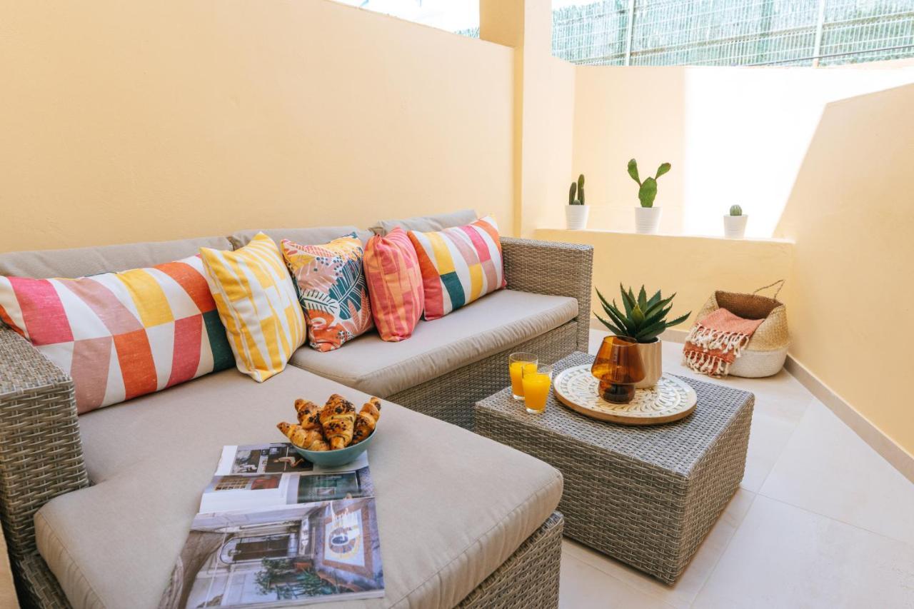 Amazing Renovated Pool View Apt, Aircon, 2 Min To Fanabe Beach أذيخي المظهر الخارجي الصورة