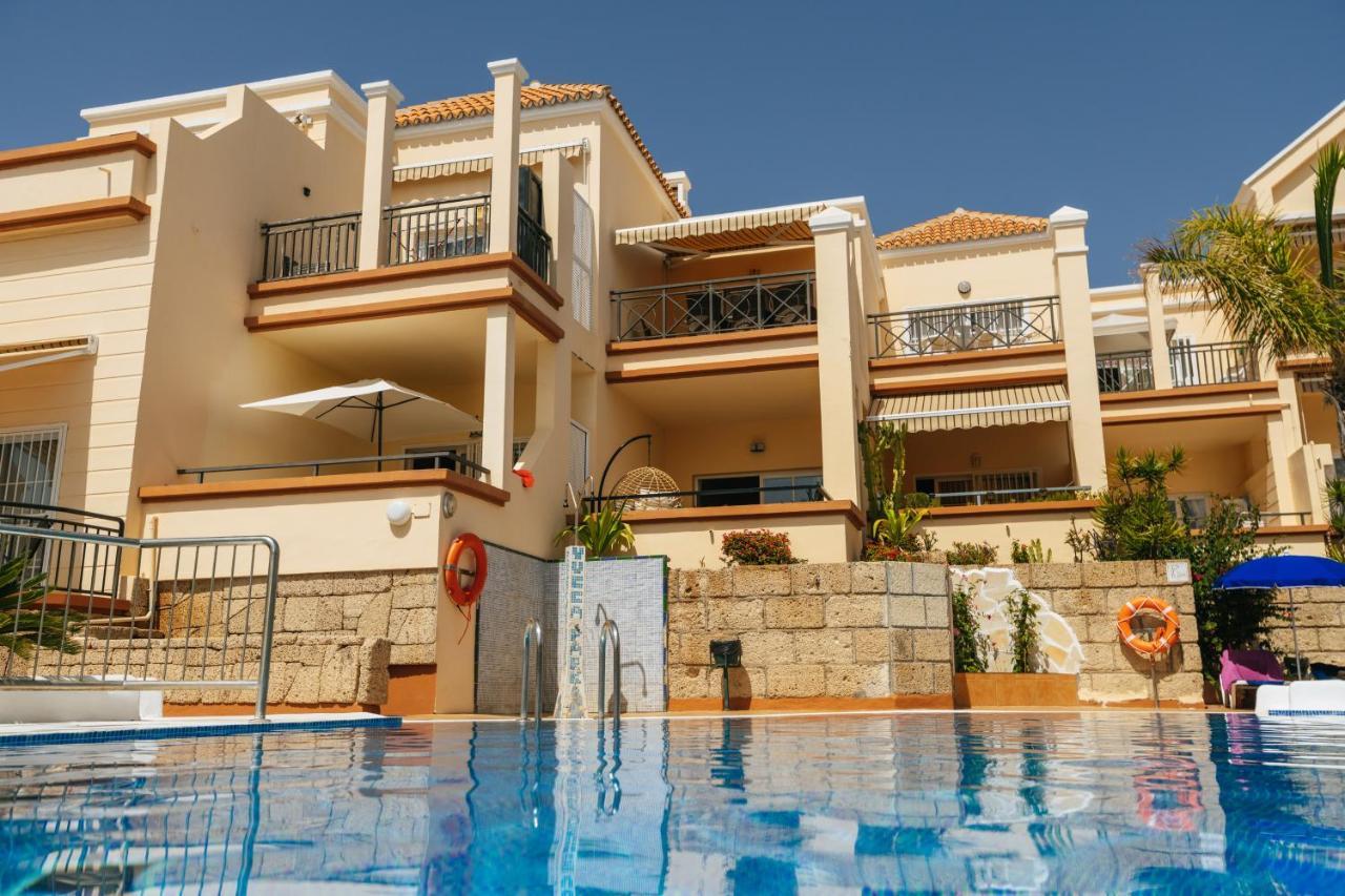 Amazing Renovated Pool View Apt, Aircon, 2 Min To Fanabe Beach أذيخي المظهر الخارجي الصورة
